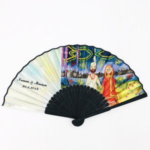 مروحة يدوية مصنوعة يدويًا من الدانتيل مع شرابة حريرية، إكسسوار بأسلوب فيكتوري مثالي لحفلات الأزياء والمناسبات المسائية - Product Image 1