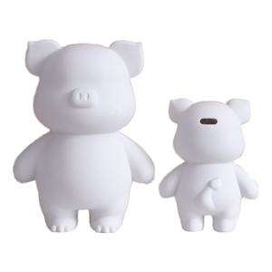 Figura Decorativa de Cerdo Pintada a Mano con Temática Animal en Resina, Adorno Artístico Fluido para el Día de los Inocentes - Product Image 1