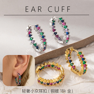 Boucles d'oreilles créoles en alliage de zinc avec micro-incrustation de zircon rond, bijoux de mode pour femmes EKA-180 Or - Product Image 5