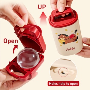 Herramienta para Hacer Hielo Rojo para Whisky - Edición Limitada Año del Caballo, Crea Bolas de Hielo de Fusión Lenta, Perfectas para Cocina y Fiestas - Product Image 1