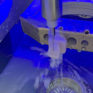 Fresatrice <span class=keywords><strong>CAD</strong></span> <span class=keywords><strong>CAM</strong></span> a 5 Assi per Taglio a Umido e a Secco di Staffe Malone, Faccette in Porcellana, Intarsi, Corone e Onlay - Product Image 5