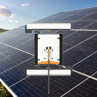 Robot de nettoyage de panneaux solaires entièrement automatique avec une largeur de nettoyage de 1,7 m, batterie au lithium 24V 26AH, brosse de nettoyage à sec et à eau