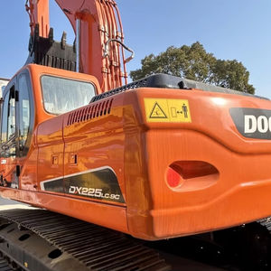 L'excavatrice hydraulique d'occasion de DX225LC-9C de Doosan a utilisé l'excavatrice hydraulique originale de chenille de DX225LC-9C de Doosan - Product Image 1