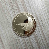 Plaque de nom personnalisée en alliage de zinc avec lettres en relief 3D, style personnalisé, médaille avec impression sérigraphique pour la publicité