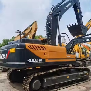 Excavatrice Hyundai 300LC-9S d'occasion, 30 tonnes, d'origine coréenne, 99% neuve, avec moteur, capacité de la benne de 1,4 m³, puissance de 153 kW - Product Image 1