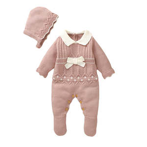 2025 Nieuwkomer Gebreide Pasgeboren <span class=keywords><strong>Baby</strong></span> Voet Romper En Haat <span class=keywords><strong>Baby</strong></span> Breien Kleding Sets Pasgeboren <span class=keywords><strong>Baby</strong></span> Meisje Kleding - Product Image 1