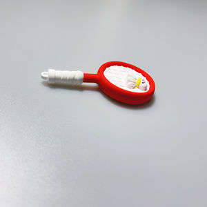 Llavero personalizado deportivo con forma de raqueta de bádminton, colgador para llaves de coche, artículo decorativo para mochila hecho de PVC o resina. - Product Image 4