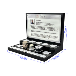 Espositore per Profumi Personalizzato di Lusso in Plastica, Rimovibile, Ecologico, con Retroilluminazione LED e Display Audio per Negozi al Dettaglio - Product Image 2