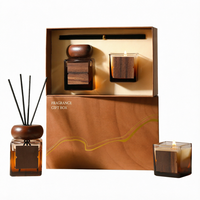 Coffret Cadeau de Luxe pour la Maison : Bougies Parfumées en Cire de Soja et Diffuseur à Bâtonnets en Verre – Écologique, Sans BPA, Arôme Longue Durée