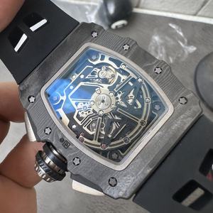 Montre automatique de sport de luxe pour homme, modèle 2026, la plus vendue, en fibre de carbone 11-03Ntpt, avec boîtier tonneau, mouvement mécanique et verre saphir ajouré - Product Image 5