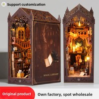Kit de maison miniature DIY Hamaileon Study Magic Library avec fumée magique, cathédrale gothique, kit de bibliothèque en bois 3D avec lumière LED