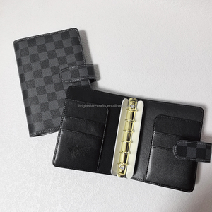 ใหม่ปลอกหนัง PU แข็งลายหมากรุก6ห่วง A6แบบกำหนดเอง3สีซองจดหมายเงินสดตัวยึดกระเป๋าสตางค์ - Product Image 2