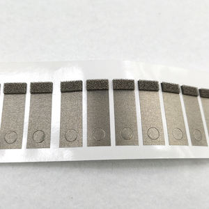 Espuma conductora que cumple con RoHS que tiene buena conductividad superficial Espuma de tela de fibra conductora completamente envuelta - Product Image 5