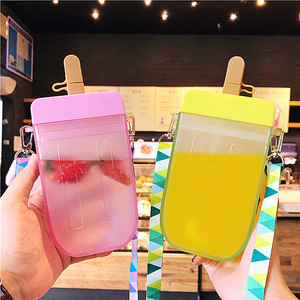 BM9401 2021 Ins Trendy Popsicle Water Bottle Bags Creative Clear Juice Cup Cute Designer Reusable Plastic Drink Cup Purse bags