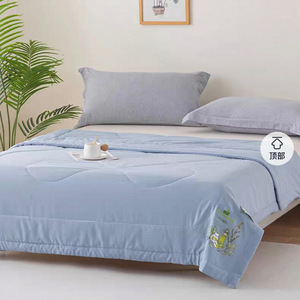 UCHI japonais n°. Couette de santé respirante d'été 1 Wild Cloud Blue Artemisia Argyi, 150x200cm, 180x200cm, pour usage domestique - Product Image 4