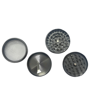 Nouveau design 4 pièces en alliage de zinc broyeur tabac épices métal tabac manuel en gros Portable broyeur d'herbes - Product Image 1
