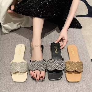 Summer Outdoor Shiny Lady <b>Slipper</b> Flat Platform Slip-On Beach Women Sandals Soft Designer Luxury <b>Slippers</b> for Women - Product Image 3