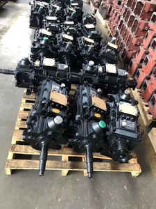 Camions légers Tracteurs EQ145 5F + 1R Boîte de vitesses à transmission manuelle - Product Image 4