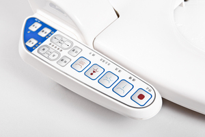 Siège de bidet à télécommande pour petits espaces de salle de bain - Product Image 5