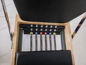 ชุดเครื่องพิลาทิสแบบรีฟอร์เมอร์สำหรับใช้ในบ้าน ทำจากไม้โอ๊ค พร้อมทาวเวอร์สำหรับการออกกำลังกายแบบครบวงจร - Product Image 3