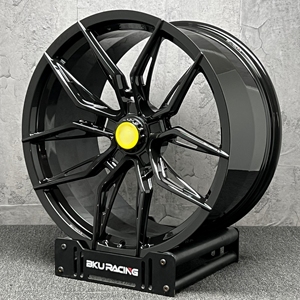 Jantes Bku 5x114.3 pour <span class=keywords><strong>Ferrari</strong></span> SF90 <span class=keywords><strong>Spider</strong></span> <span class=keywords><strong>296</strong></span> GTB GT3 <span class=keywords><strong>GTS</strong></span> 812 Competizione 12Cilindri SP3 20 21 pouces, jantes en alliage personnalisées - Product Image 2