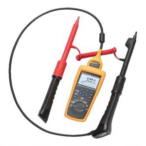 Analyseur de résistance interne de batterie Fluke BT521, testeur de batterie lithium 7,4 V pour usage automobile et industriel - Product Image 5