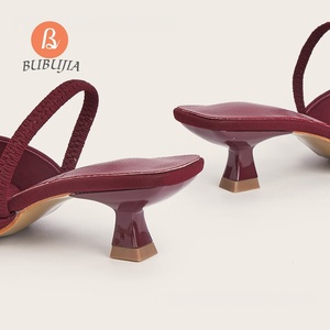 <span class=keywords><strong>Escarpins</strong></span> personnalisés avec logo, couleur bordeaux, <span class=keywords><strong>pour</strong></span> femmes, grandes tailles 35-43, sandales, <span class=keywords><strong>demi</strong></span>-chaussures, chaussures élégantes à petit talon chaton <span class=keywords><strong>pour</strong></span> femmes - Product Image 4