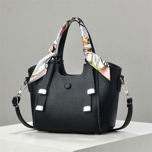 Daily Lady's Totes Waterproof PU Sling Bag Casual Outdoor Working Handbag - Product Image 4