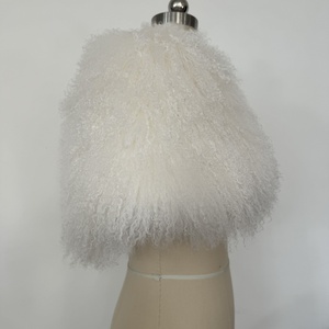 2026 Al por mayor Poncho, chal, capa y mantón <span class=keywords><strong>de</strong></span> lana esponjosa <span class=keywords><strong>de</strong></span> lujo para mujer, <span class=keywords><strong>de</strong></span> piel <span class=keywords><strong>de</strong></span> Mongolia, para invierno - Product Image 3