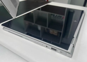 Portátil Empresarial Original Elitebook X360 1030 con Pantalla Convertible, Core I5 de 7ª Generación, 8 GB de RAM, SSD de 256 GB, Pantalla Táctil de 13.3 Pulgadas - Product Image 3