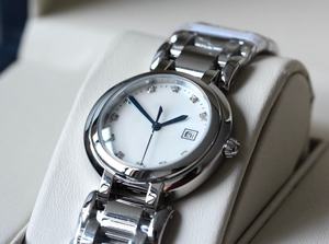 Montre à quartz de luxe pour femme 2026 - Acier inoxydable avec cadran en pierres précieuses - Cadeau idéal pour femme - Product Image 2