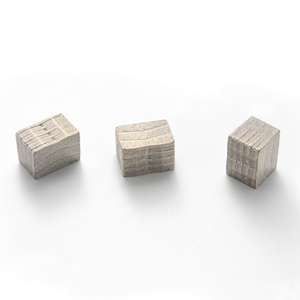 Fabricante <span class=keywords><strong>de</strong></span> herramientas <span class=keywords><strong>de</strong></span> <span class=keywords><strong>diamante</strong></span> a buen <span class=keywords><strong>precio</strong></span>, segmento <span class=keywords><strong>de</strong></span> corte <span class=keywords><strong>de</strong></span> granito, segmento <span class=keywords><strong>de</strong></span> <span class=keywords><strong>diamante</strong></span> <span class=keywords><strong>de</strong></span> piedra para máquina <span class=keywords><strong>de</strong></span> soldadura <span class=keywords><strong>de</strong></span> hoja <span class=keywords><strong>de</strong></span> sierra <span class=keywords><strong>de</strong></span> <span class=keywords><strong>diamante</strong></span> - Product Image 2