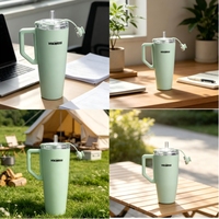 Bouteille isotherme classique personnalisable en acier inoxydable de 38 oz avec poignée, couvercle et paille pour le camping