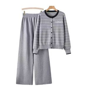 Conjunto de ropa de descanso de 2 piezas con logotipo personalizado para mujer, suéter de punto a rayas de manga larga, cárdigan, pantalón Suelto - Product Image 2