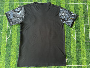 Uniforme de Futebol 2025/26 Novo 100% Poliéster Secagem Rápida Respirável Números de Equipe Apresentando Mbappé Ronaldo Camiseta Masculina de Manga Curta - Product Image 2