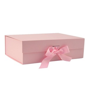 Custom Logo Printed Foldable Garment Paper Packaging Box Magnetic Closure Cardboard Foldable Apparel Gift Boxes