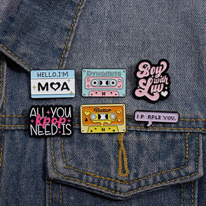 Music Tape Letter Enamel Pins Tudo Que Você Kpop Precisa É Broches Lapel Badges Jóias Presente para Crianças Amigos - Product Image 5