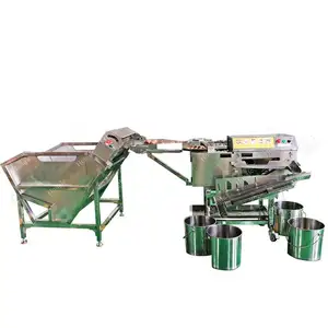 Professional Small Chicken Eggs Washing Packaging Machine For Farm Use Egg Cooking Machine With Great Price