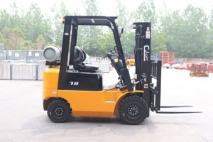 Chariot élévateur à gaz GPL, chariot élévateur diesel 1,5T 1,8T 2,5T 3T <span class=keywords><strong>3m</strong></span> 4,5m 6m, chariot élévateur à essence/GPL avec moteur Nissan K21 K25 - Product Image 3