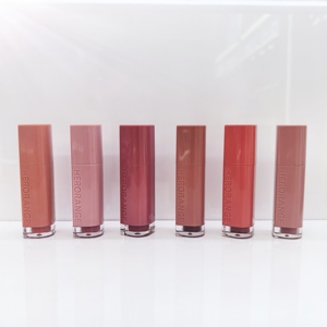 Brillo Labial Líquido al por Mayor <span class=keywords><strong>de</strong></span> Fábrica, Brillo Labial <span class=keywords><strong>de</strong></span> Alto Brillo, Larga Duración, Resistente al Sudor, <span class=keywords><strong>Maquillaje</strong></span> Labial, Brillo Labial Mate Brillante - Product Image 3