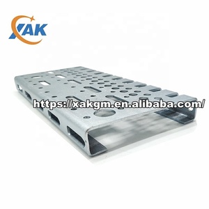 <span class=keywords><strong>Profil</strong></span> en <span class=keywords><strong>acier</strong></span> laminé à <span class=keywords><strong>froid</strong></span> OEM, taille de fente, galvanisé à chaud, perforé, gouttière pour câbles, <span class=keywords><strong>acier</strong></span> en forme de C, XAK - Product Image 2