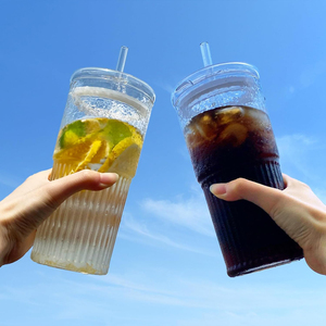 Online Best Seller 12oz 16oz Beer Stein Shaped Borosilicate Glass Cup with Lid and Glass Straw Sustainable - Product Image 2