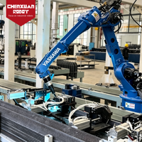 Station de soudage robotisée efficace, robot soudeur automatique à 6 axes pour la production en série de supports de rouleaux