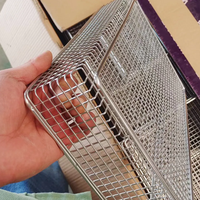Panier en treillis métallique en acier inoxydable 304 avec poignée fixe, panier de rangement durable pour la cuisine et l'organisation de la maison