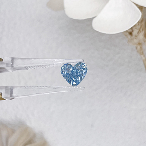 เพชรรูปหัวใจสีน้ำเงินเข้มข้นพิเศษ น้ำหนัก 1.8 กะรัต 2 กะรัต 2.5 กะรัต รับรองโดย IGI - Product Image 2