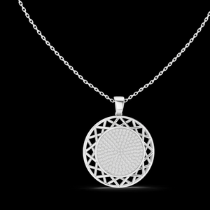 Colgante de Diamantes Geométrico Calado en Plata con Diamantes Brillantes, Joyería de Lujo para Bodas, Diseño Moderno y Elegante - Product Image 1