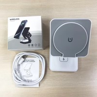 Pengisi Daya Nirkabel 3 in 1 dengan Bahan PC, Lipat, Daya Hisap Magnetik, Output 15W, Pengisian Cepat untuk Earphone, Tempat Smart Watch