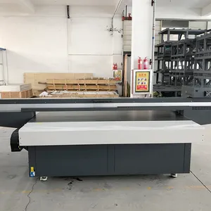Richo यूवी flatbed प्रिंटर चारपाई की अगली पीठ के साथ बड़े प्रारूप डिजिटल प्रिंटर मशीन अच्छी गुणवत्ता