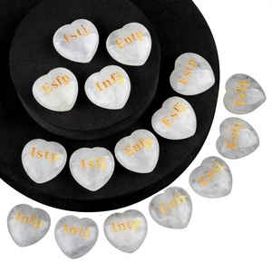 <span class=keywords><strong>Pierre</strong></span> de cristal blanche gravée « Amour », décoration de bureau personnalisée, cadeau pour les étudiants, <span class=keywords><strong>pierre</strong></span> de cristal polie et finie - Product Image 2