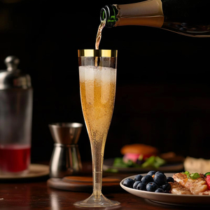 Flûtes en plastique dorées à paillettes de 4,5 oz avec bord doré, verres jetables pour toast pour bar - Product Image 3
